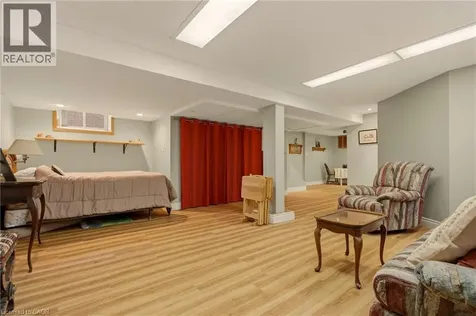 51 Westwood Avenue Hamilton ON L8S 2A7
