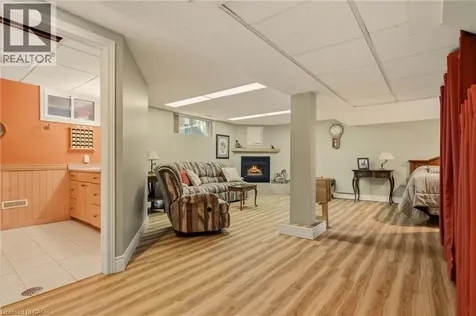 51 Westwood Avenue Hamilton ON L8S 2A7