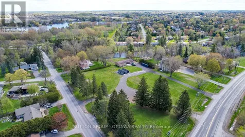 4003 Rideau Valley Drive Ottawa ON K4M 0T8