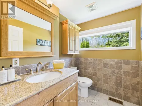 40 Eastwood Crescent Kincardine ON N2Z 2X6