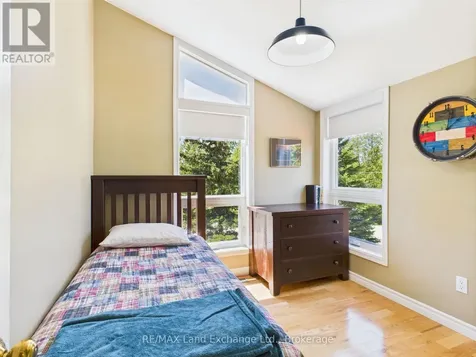 40 Eastwood Crescent Kincardine ON N2Z 2X6