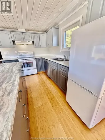 9480 Longwoods Road Chatham-kent ON N7M 5J7