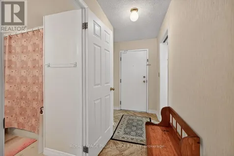 820 Laurier Boulevard Brockville ON K6V 6Z2