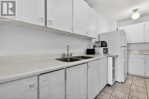 300 Stone Quarry Private South Ottawa ON K1K 3Y2