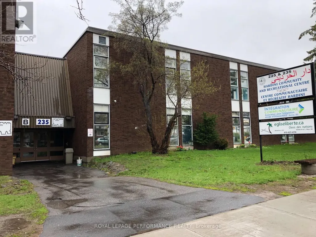 225-235 Donald Street Ottawa ON K1K 1N1