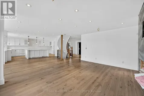 8 Brownlee Drive Bradford West Gwillimbury ON L3Z 2A4