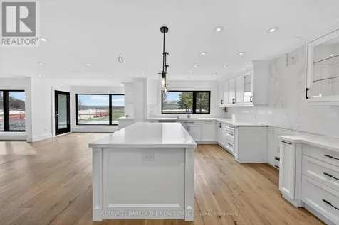 8 Brownlee Drive Bradford West Gwillimbury ON L3Z 2A4
