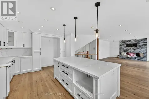 8 Brownlee Drive Bradford West Gwillimbury ON L3Z 2A4