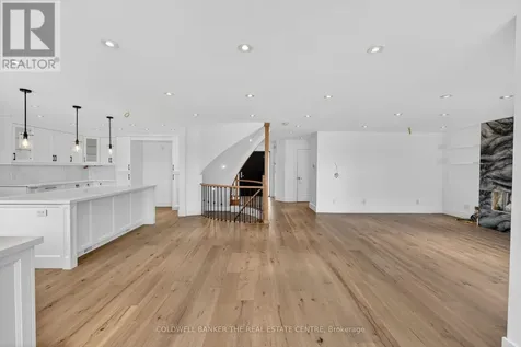 8 Brownlee Drive Bradford West Gwillimbury ON L3Z 2A4