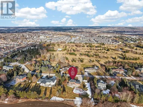 8 Brownlee Drive Bradford West Gwillimbury ON L3Z 2A4