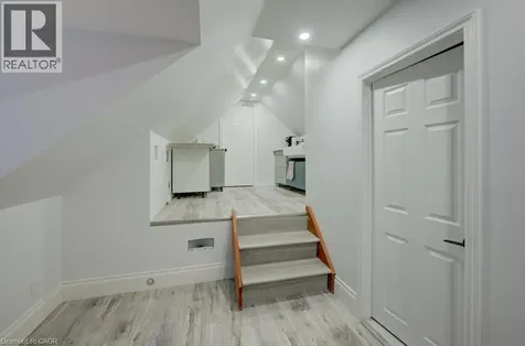 74 Mcdougall Road Waterloo ON N2L 2W5