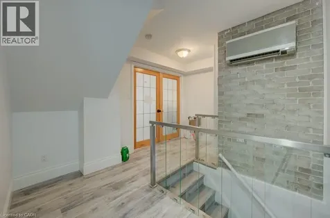 74 Mcdougall Road Waterloo ON N2L 2W5