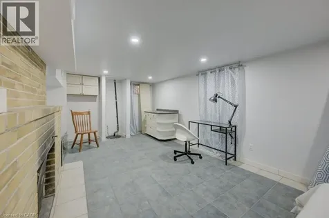 74 Mcdougall Road Waterloo ON N2L 2W5
