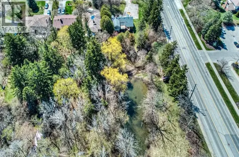 74 Mcdougall Road Waterloo ON N2L 2W5