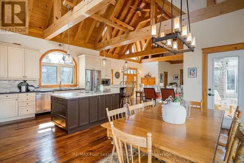 147 Lakeshore Road East Blue Mountains ON L9Y 0M9