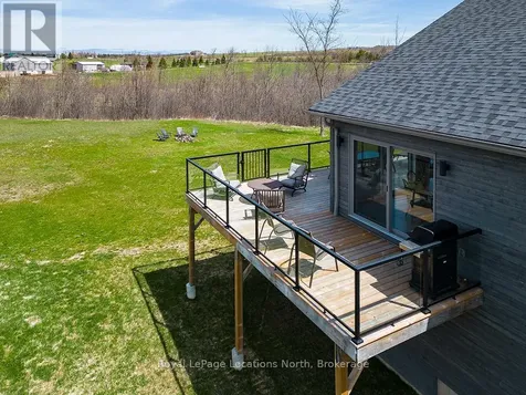 145 St Vincent Crescent Meaford ON N4L 1W7