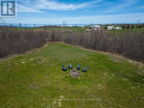 145 St Vincent Crescent Meaford ON N4L 1W7