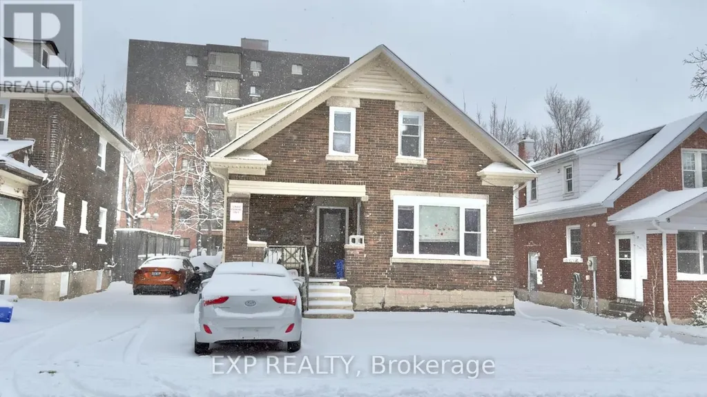 16 Marshall Street Waterloo ON N2J 2T2