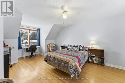 235 5th Avenue Hanover ON N4N 2C3