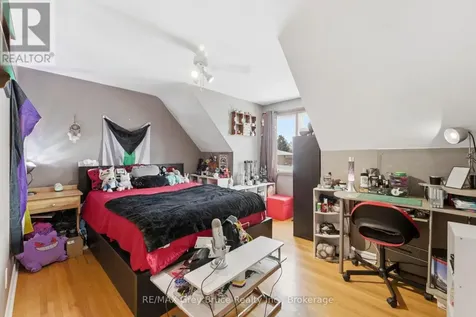 235 5th Avenue Hanover ON N4N 2C3