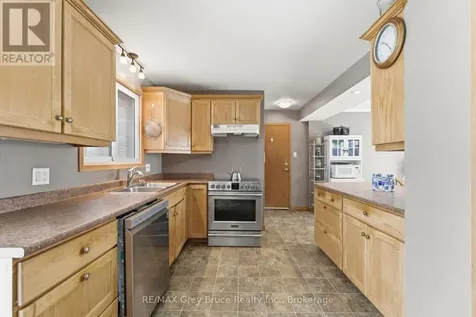 235 5th Avenue Hanover ON N4N 2C3