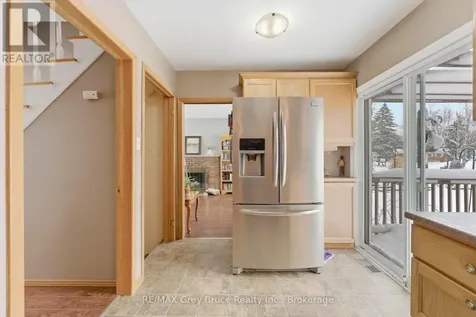 235 5th Avenue Hanover ON N4N 2C3