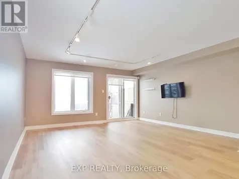 605 Chapman Mills Drive Ottawa ON K2J 5T1