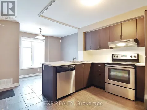 605 Chapman Mills Drive Ottawa ON K2J 5T1