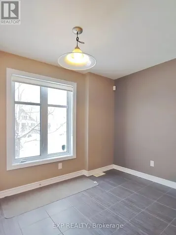 605 Chapman Mills Drive Ottawa ON K2J 5T1
