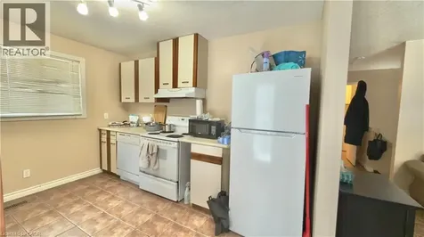 16 Marshall Street Waterloo ON N2J 2T2