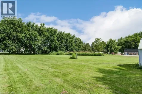140 Winstanley Street Monkton ON N0K 1P0