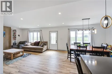 140 Winstanley Street Monkton ON N0K 1P0