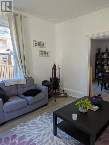 159 Wellington Street Cambridge ON N1R 3Y8