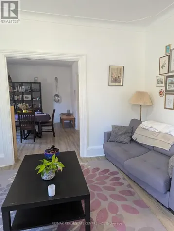 159 Wellington Street Cambridge ON N1R 3Y8