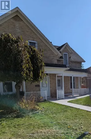 159 Wellington Street Cambridge ON N1R 3Y8