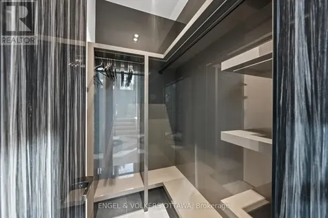 1 Delong Drive Ottawa ON K1J 7E7