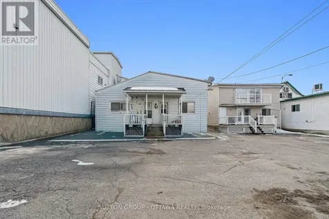 669-671 Main Street East Hawkesbury ON K6A 1B3