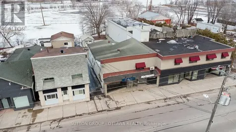 669-671 Main Street East Hawkesbury ON K6A 1B3