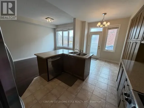 97 Thatcher Crescent East Gwillimbury ON L9N 0B9