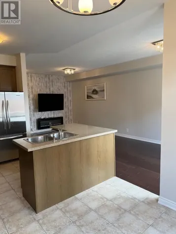 97 Thatcher Crescent East Gwillimbury ON L9N 0B9