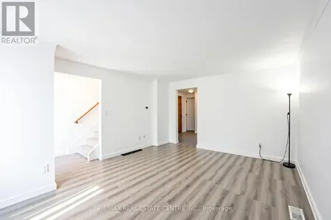 231 Perth Street Brockville ON K6V 5E7