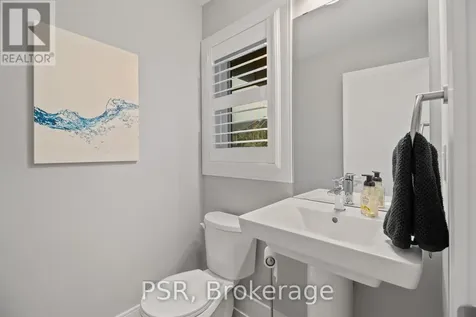 48 George Zubek Drive Collingwood ON L9Y 1M5