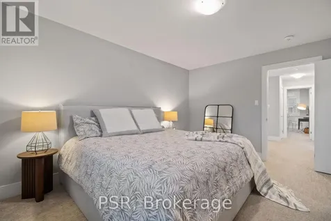 48 George Zubek Drive Collingwood ON L9Y 1M5