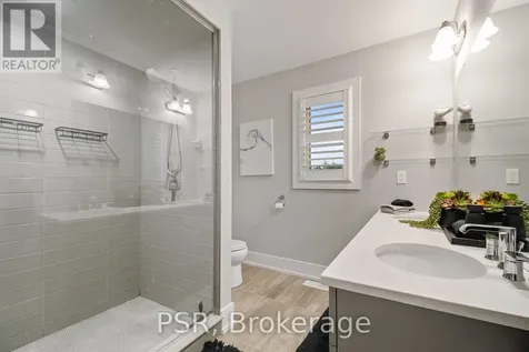 48 George Zubek Drive Collingwood ON L9Y 1M5