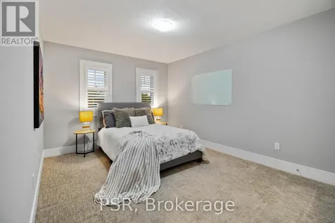 48 George Zubek Drive Collingwood ON L9Y 1M5