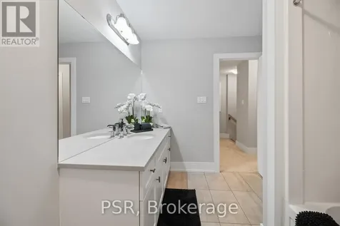 48 George Zubek Drive Collingwood ON L9Y 1M5