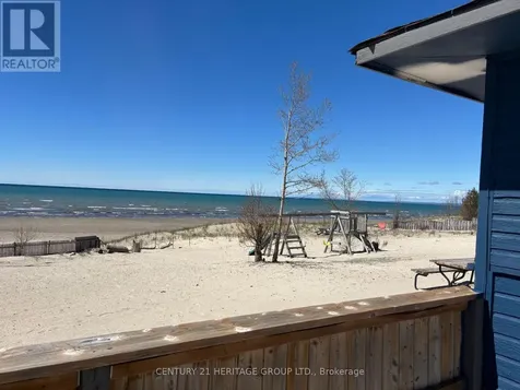 11 12th Street North Wasaga Beach ON L9Z 2J9
