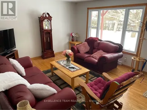 20596 Conc 5 Corners South Glengarry ON K0C 1L0