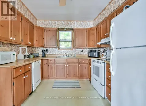379 Champlain Road Penetanguishene ON L9M 1S3