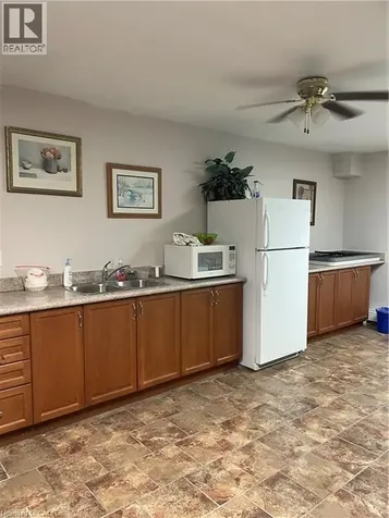 793 Colborne Street Brantford ON N3S 7J3